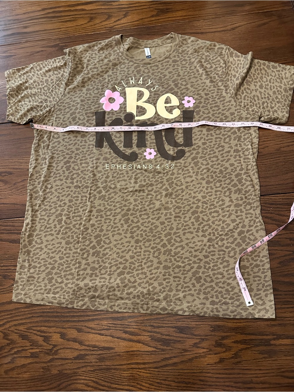 Always Be Kind Womens Leopard Print Graphic Tee - Brown & Pink 3X - Last One - Picture 5 of 7